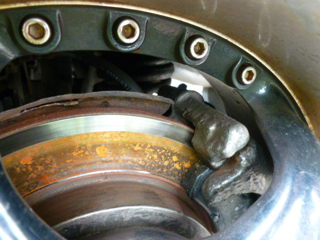 Bremse hinten ungleichmäßige Abnutzung