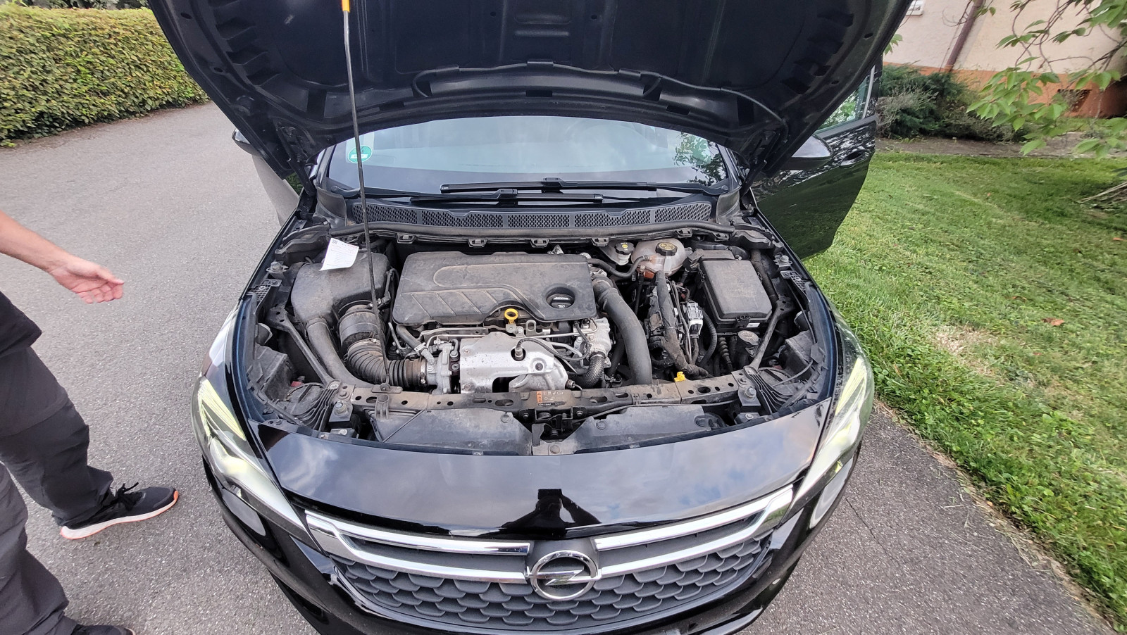 Gebrauchtwagenkauf Opel Astra ST 1.6 Diesel Innovation 100kW Autom. 95.000 km Bj. 2018.
