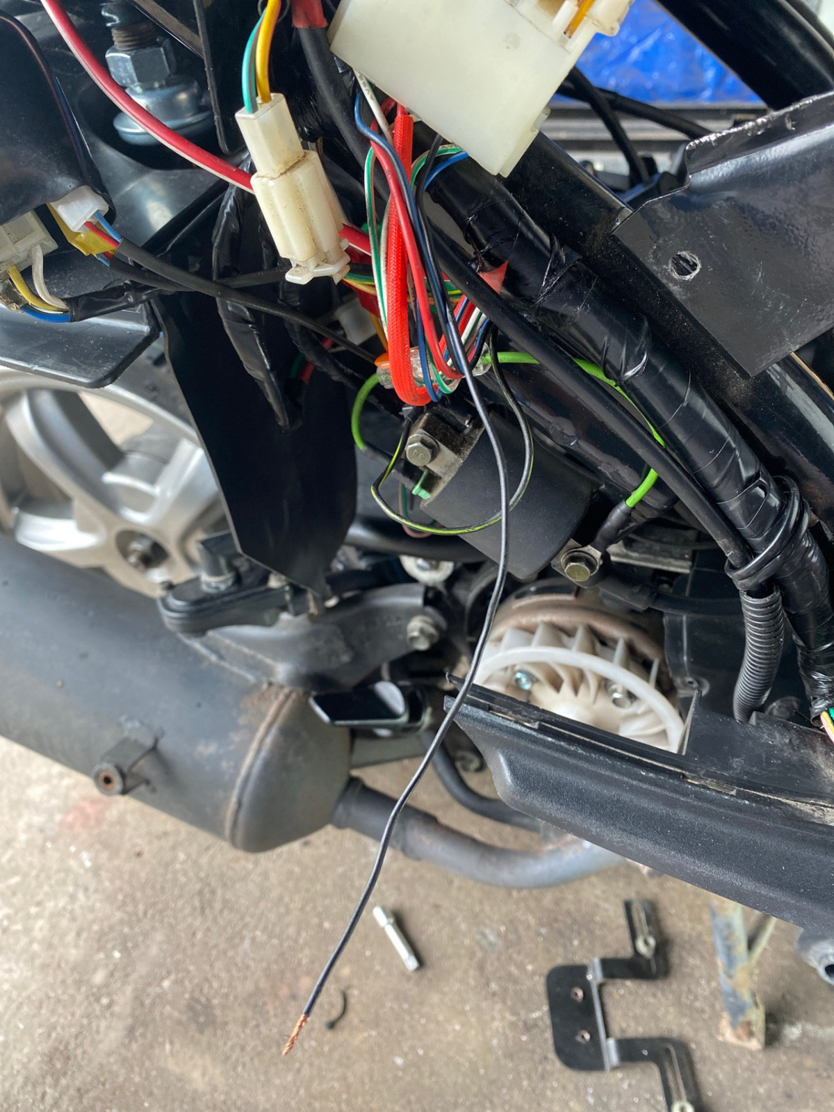 Hilfe bei Sym Fiddle 3 50ccm Bj. 2015