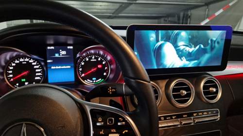 Rechter USB-Anschluss