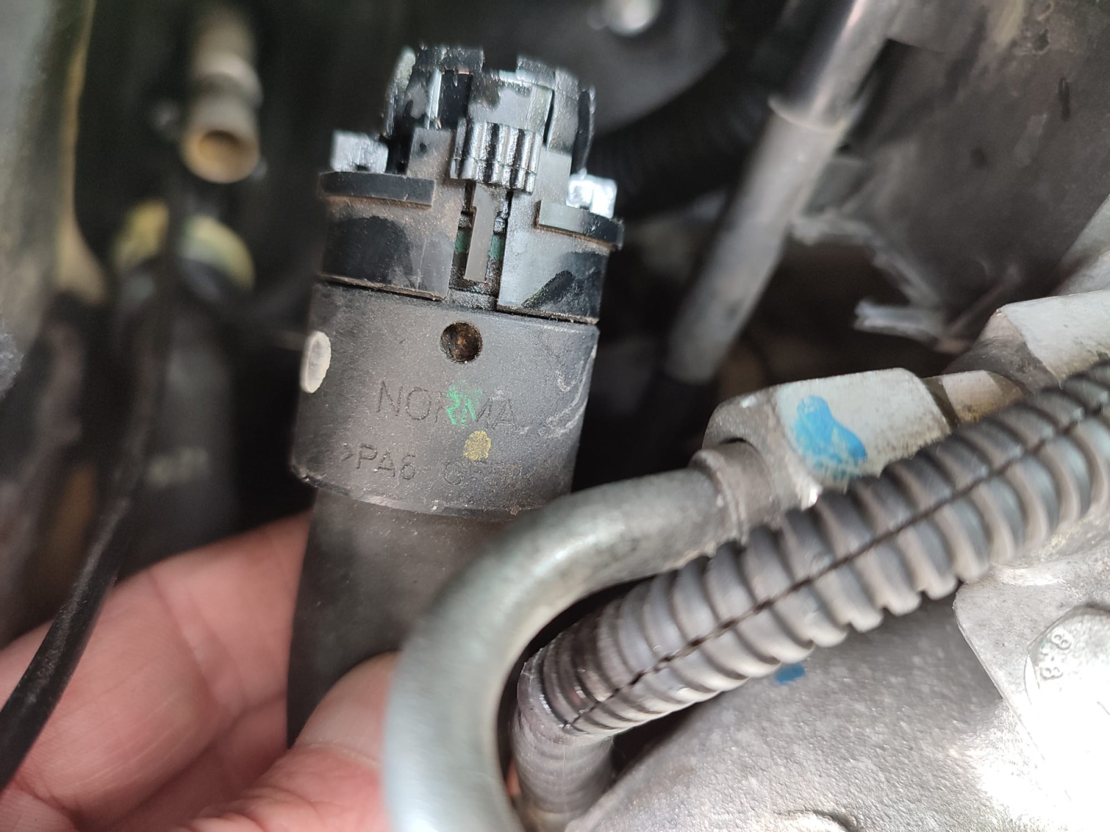 Omega B - Z22XE - Patentverbinder am Wärmetauscher