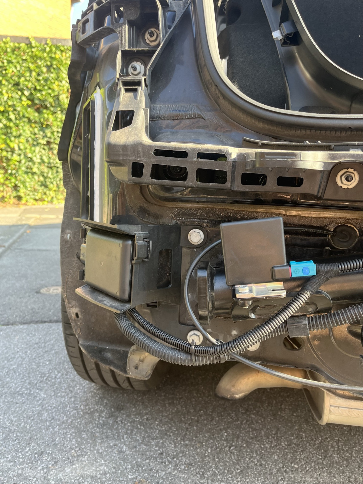 Abgedichtete Entlüftung mit Sikaflex