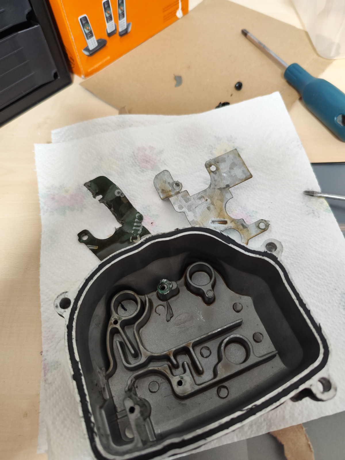 JiaJue Matador 125ccm ohne SLS - Schlauch vom Ventildeckel wohin?