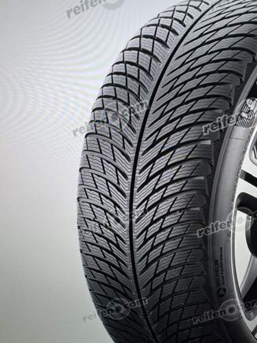 Winterreifen 235/45 R18