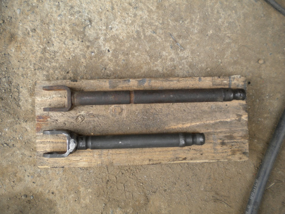 Manat B, 1.9 l GTE (12/1975): Umbau 4-Gang-Getriebe auf Getrag 240 5-Gang