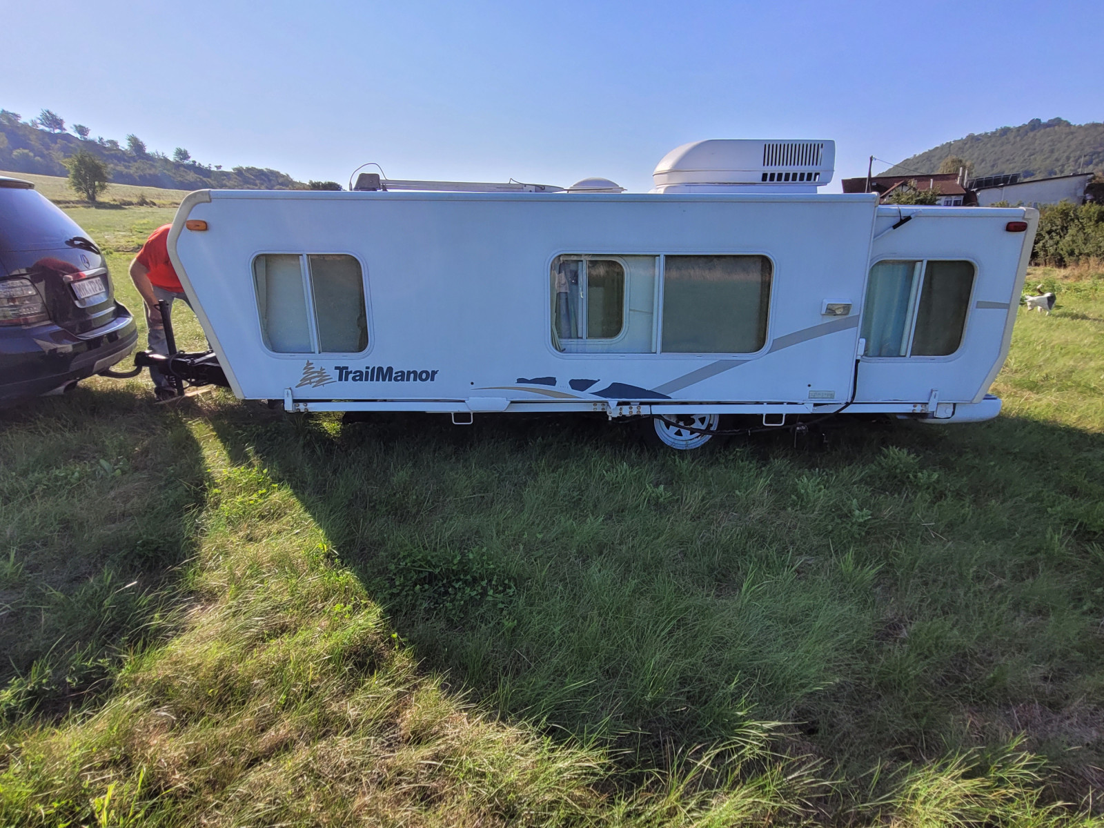 Trail Manor Pup Up Camper Wohnwagen angekommen