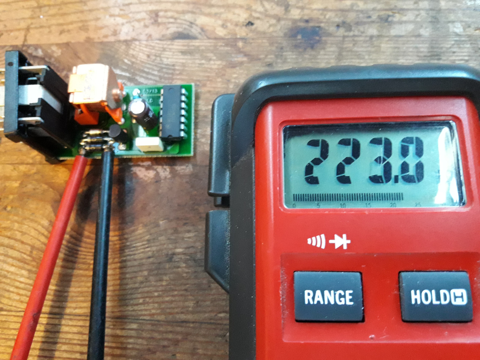 Omega B - X30XE - FL - Temperatur geht in den roten Bereich