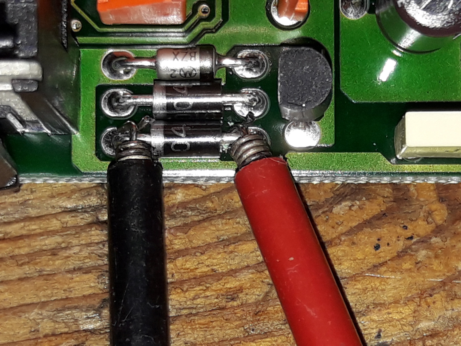 Omega B - X30XE - FL - Temperatur geht in den roten Bereich