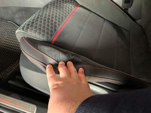 GTI Sitzwange verrutscht 1
