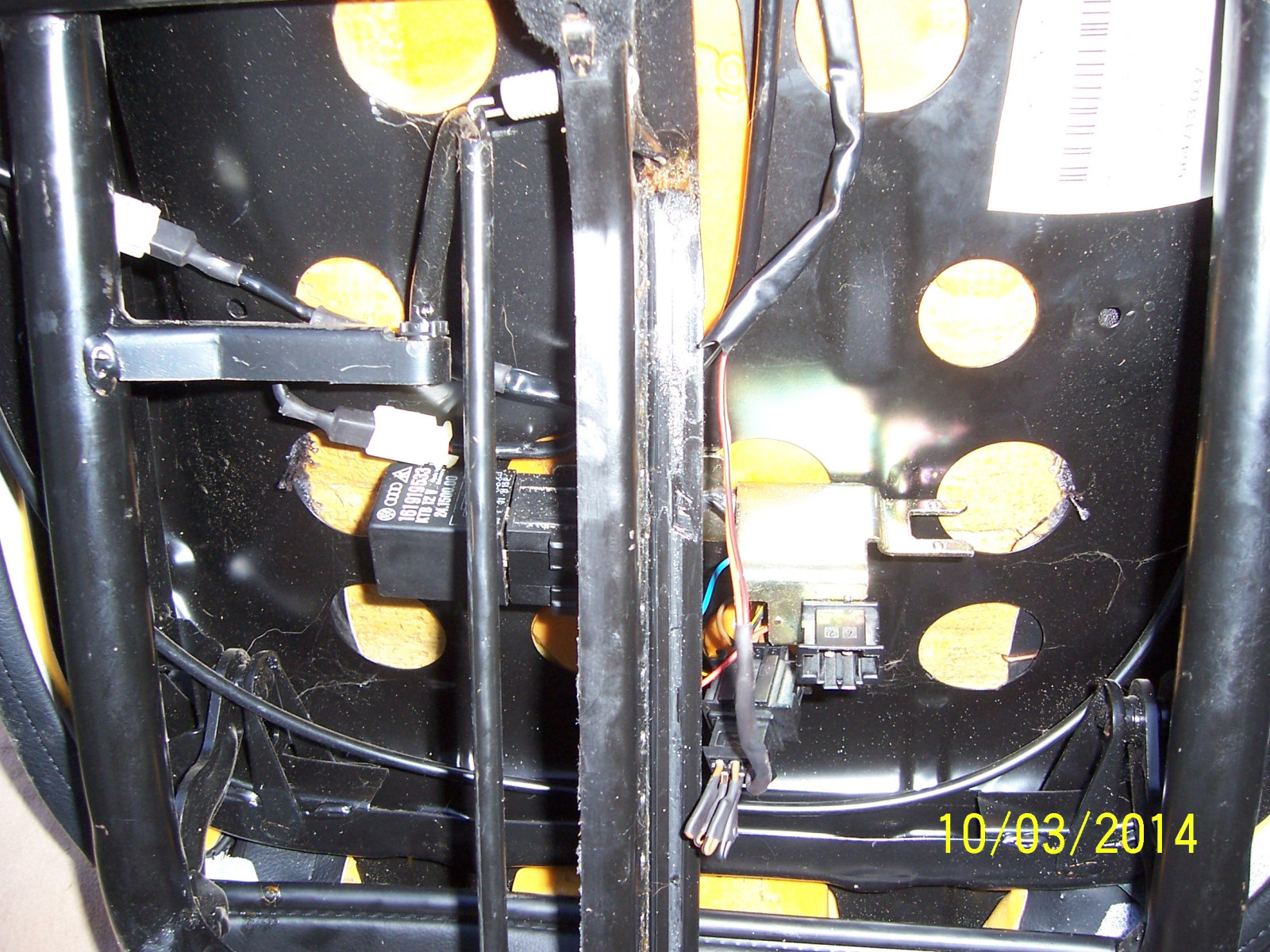 Sitzheizung Golf 3 geht nicht an!? :-(