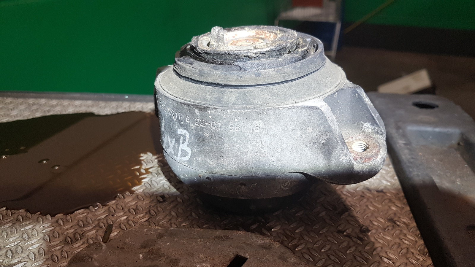 C140 Coupé CL500 Motorlagerwechsel