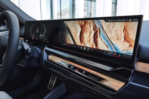 Bmw-i5-g60-interieur-veganza-rauchweiss