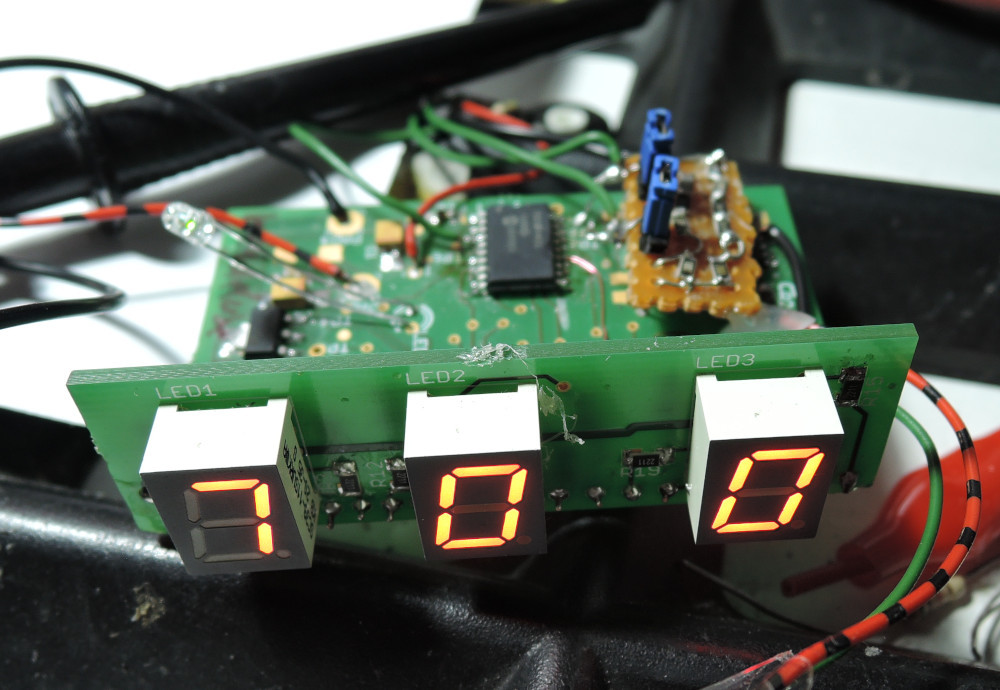 Regeneration des Dieselpartikelfilters: kleine Anzeigeplatine