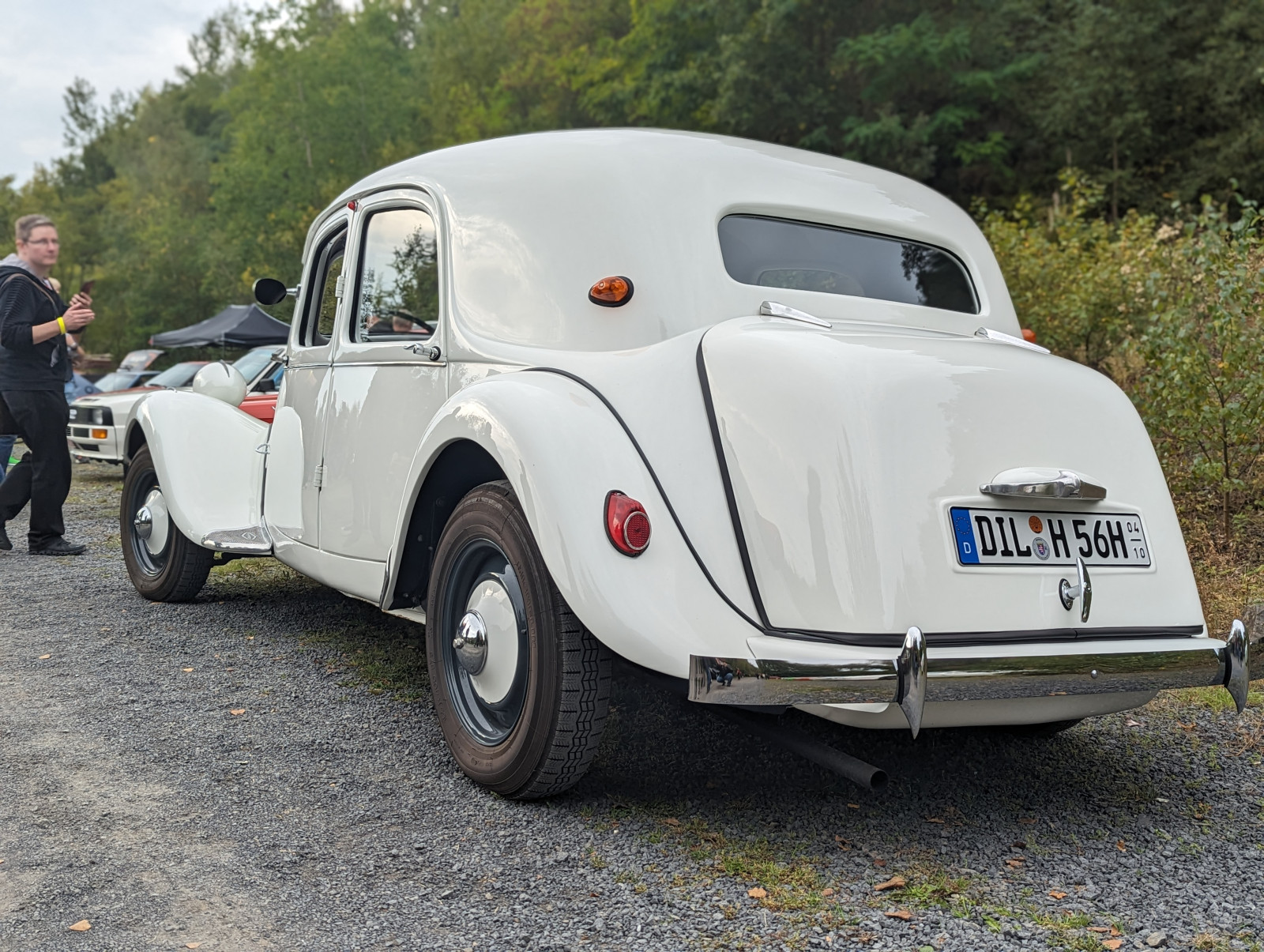 pxl-20231003-091201985-portrait