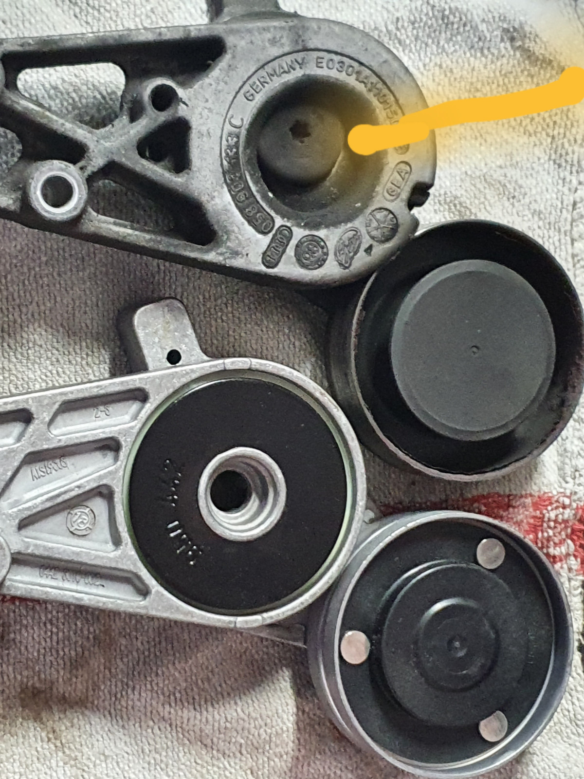 Omega B - Y22DTH - KW-Riemenscheibe tauschen