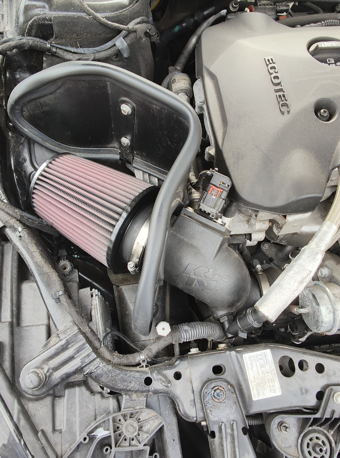 Verkaufe Sportluftfilter Insignia b GSI 260 PS