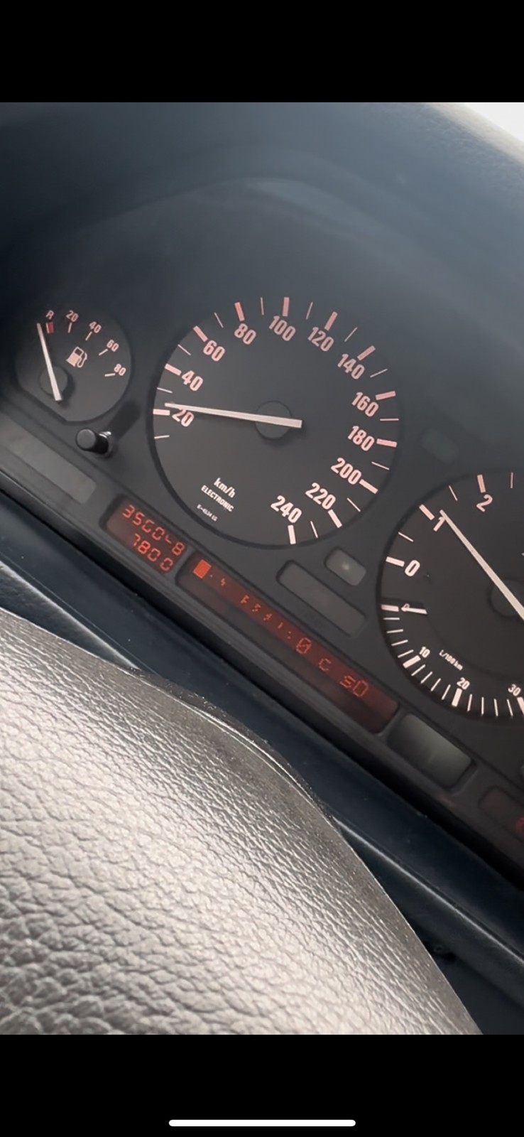 BMW E34 Kombi-Instrument spielt verrückt