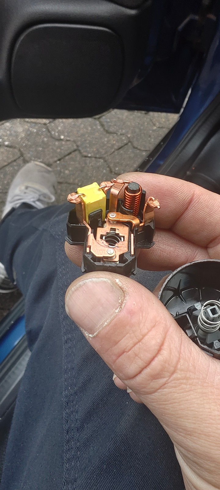 Opel Astra g 2,2l ABS+TC leuchte sind an