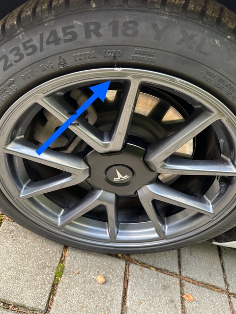 Biete Tesla Model 3 SR: 1 Jahr Leasingübernahme ohne Gewinnabsicht 421€/mtl.