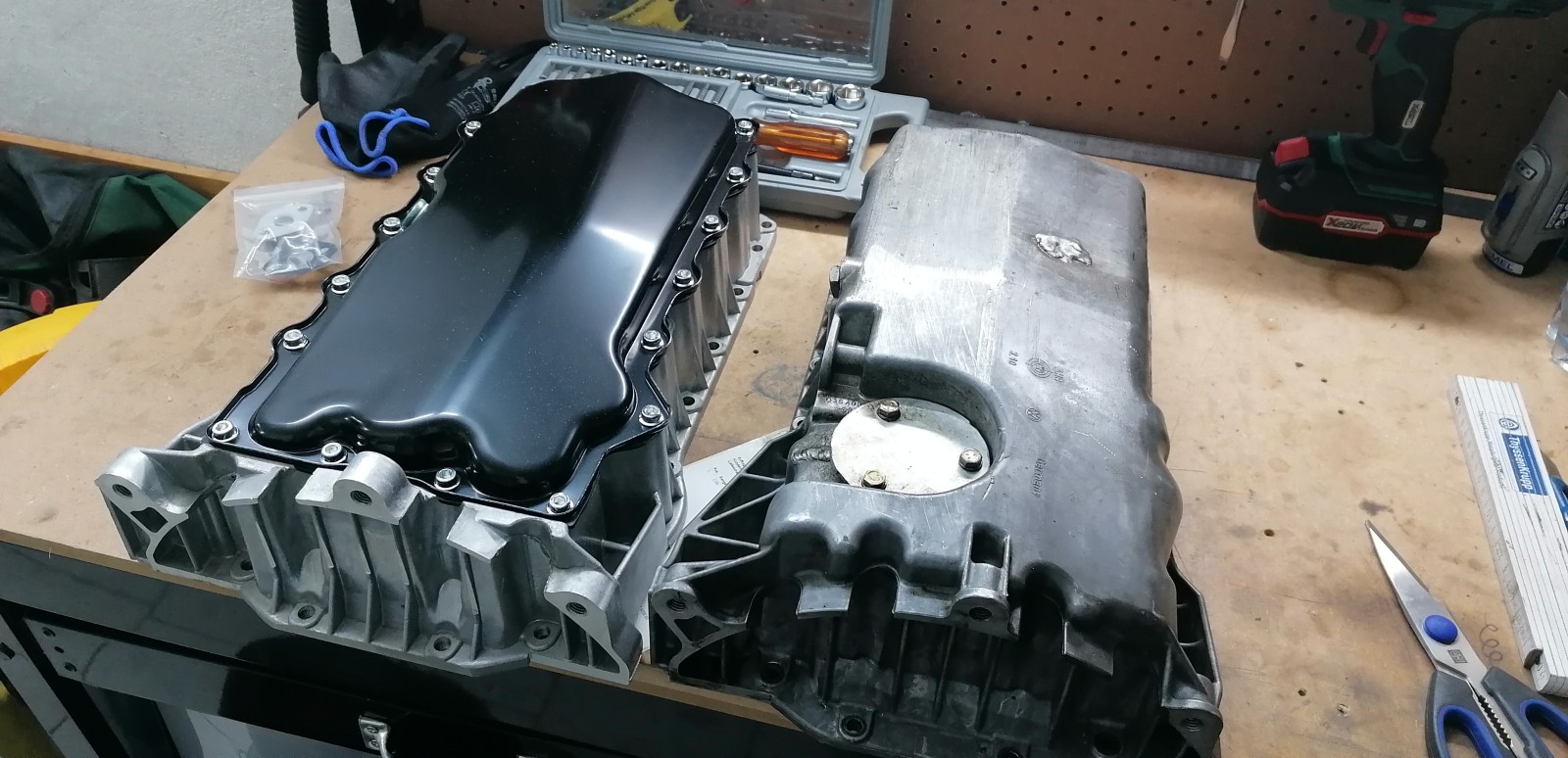 AUDI TT 1.8T APX Motor 224PS / gibt es ein Schwallblech in der Ölwanne?