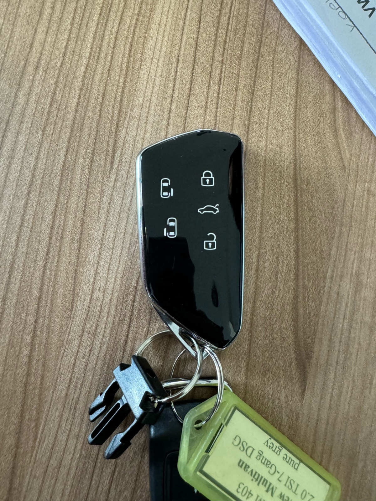 Passgenaue Schlüsselhülle für den T 7