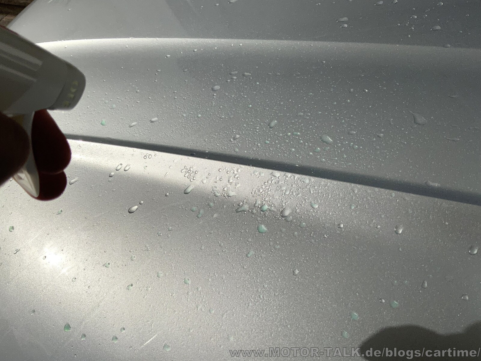 hier auf nassem Lack ausprobiert