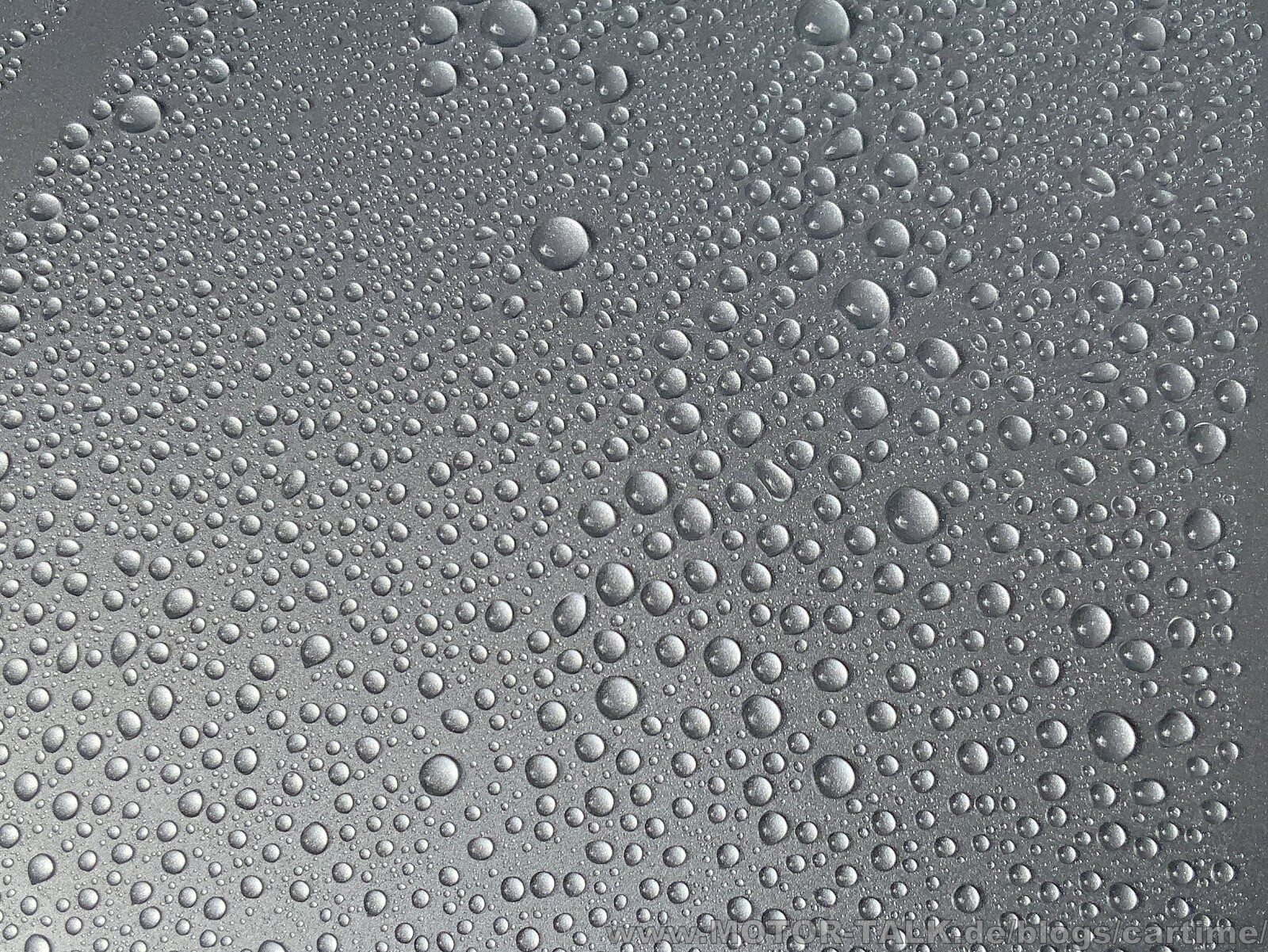 ohne Detailer, nur Reste vom etwas geschwächten BH Wachs…