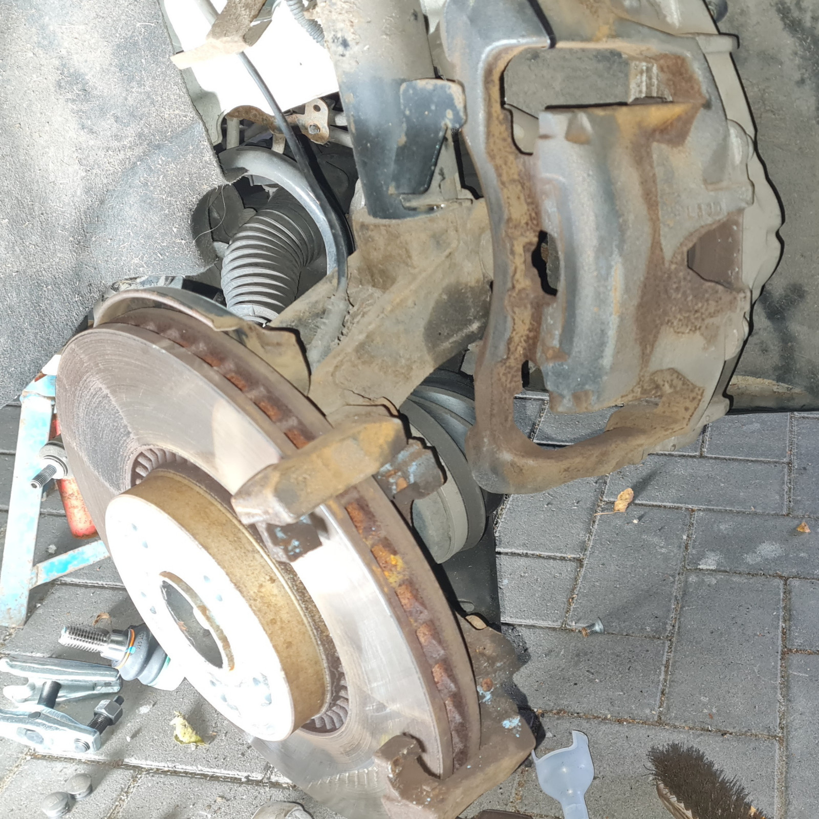 Bremssattel weggehangen