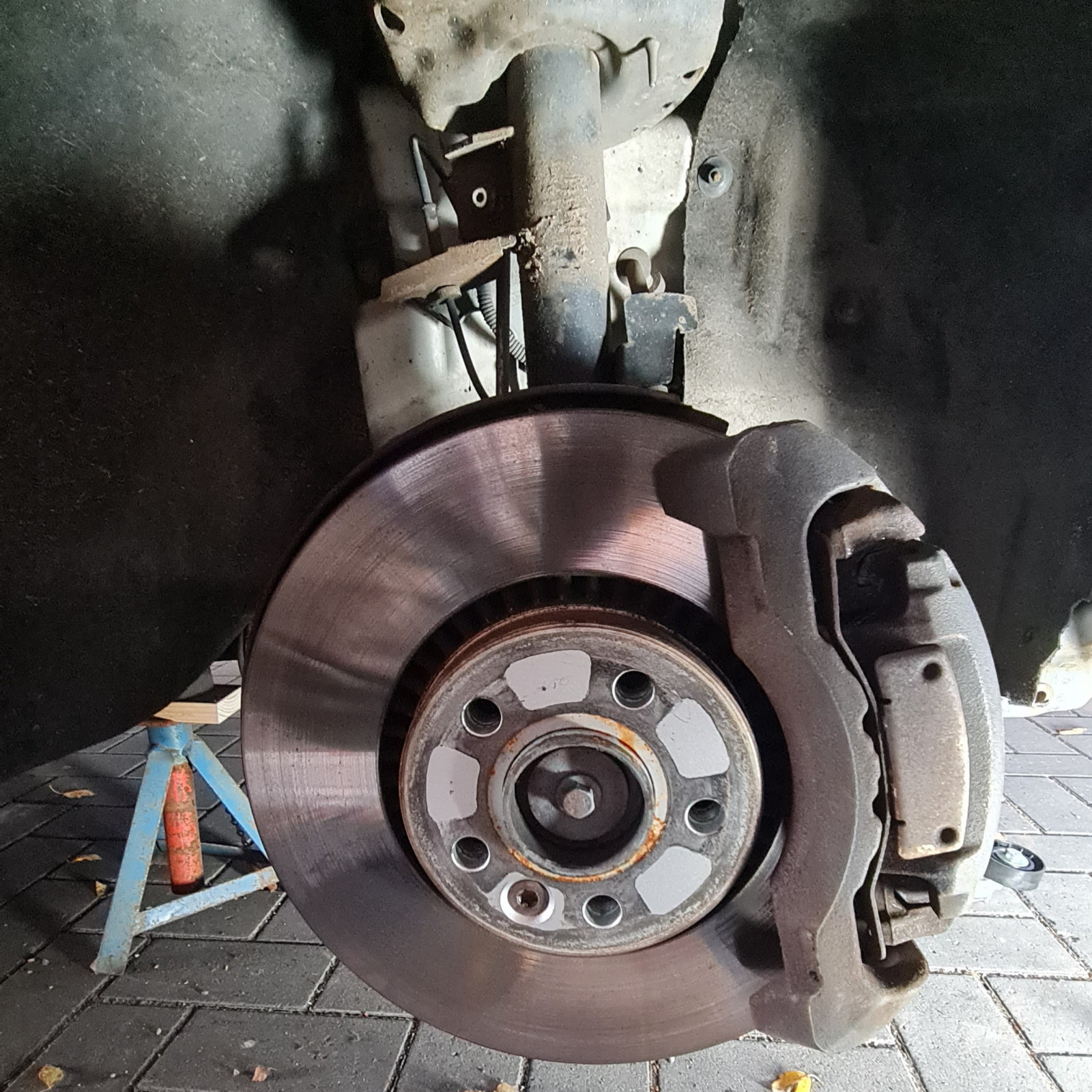 Vorderradbremse noch komplett