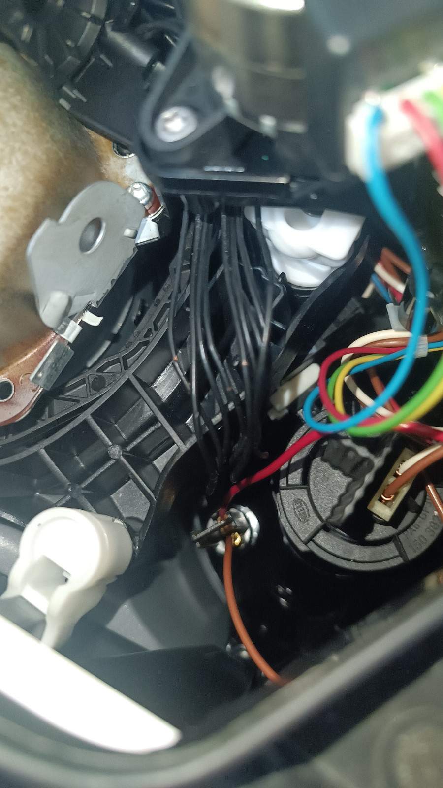 IMG_20231106_091535.jpg Adaptive Light Defekt!? Audi A6 4F 210750376