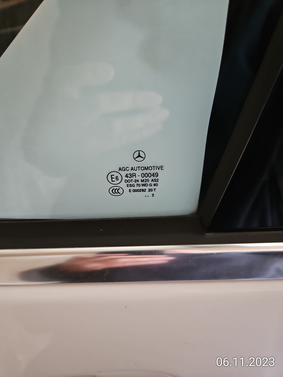 Windschutzscheibe gewechselt, andere Tönung als vorher