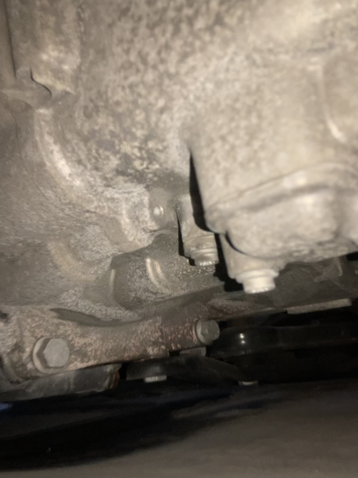 Kühlmittelverlust zwischen Motor und Getriebe