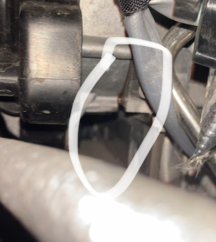 Kühlmittelverlust zwischen Motor und Getriebe