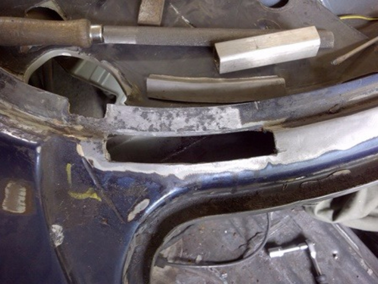 Heckscheibenrahmen durchgerostet?