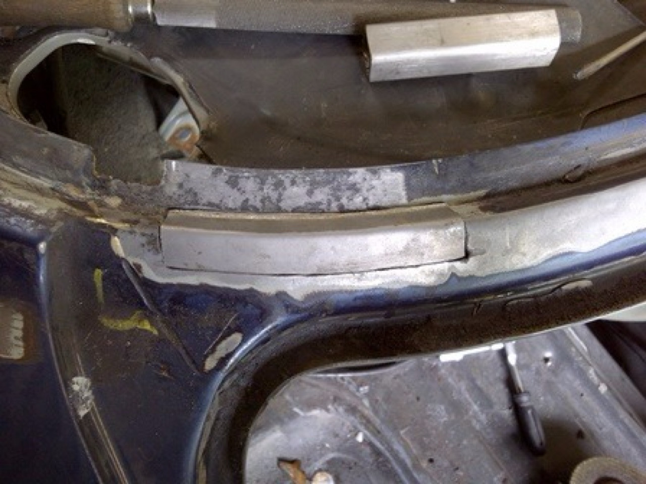 Heckscheibenrahmen durchgerostet?