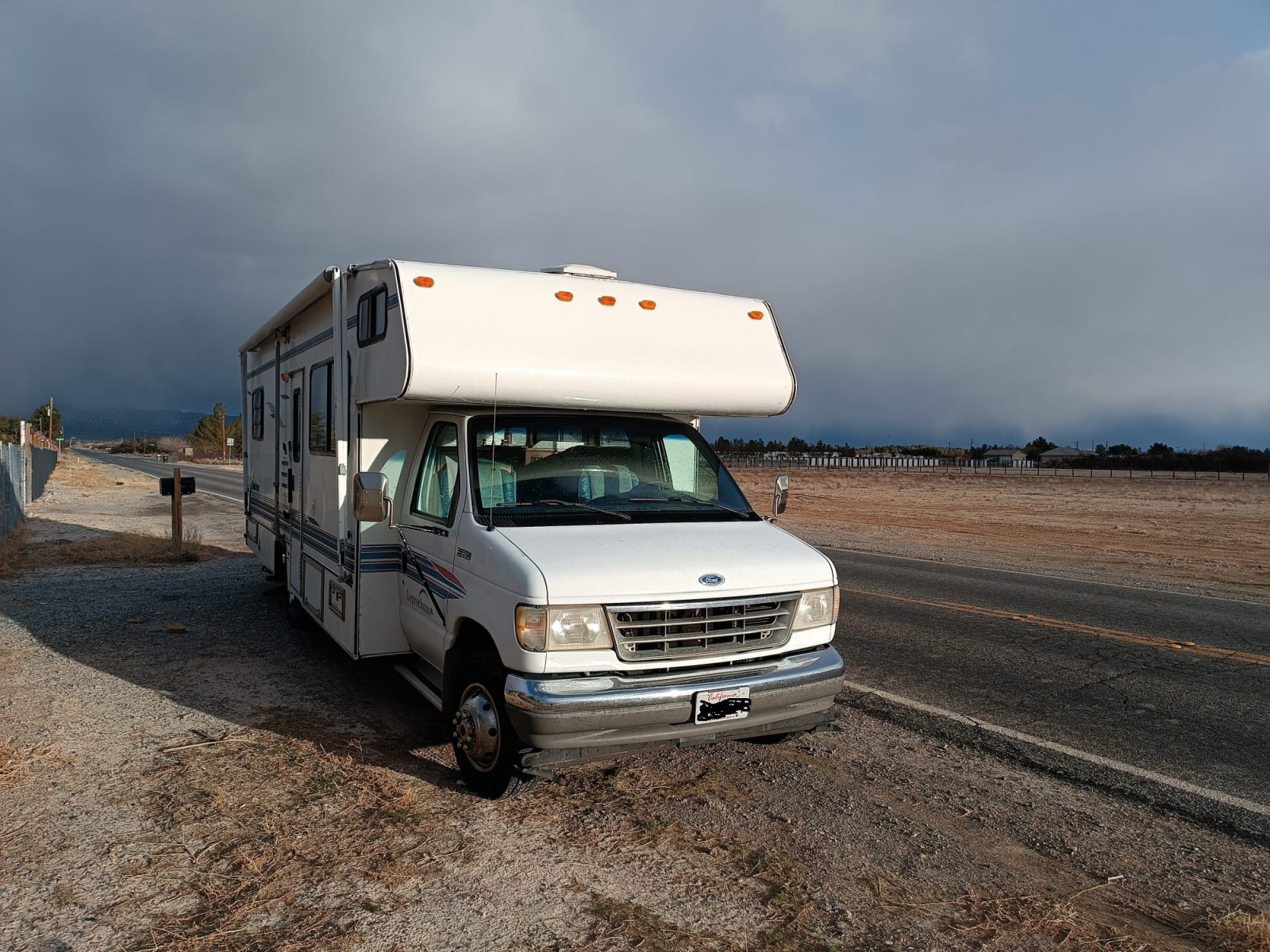Ford E350 Wohnmobil aus USA