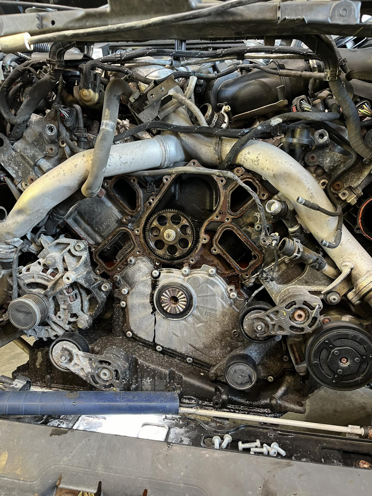 Audi SQ7 2017 4.0TDI V8 Kühlmittelverlust