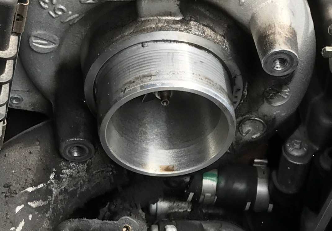 A6 Ölmehrung, Öl im Motorraum, Dpf voll, kein Notlauf, Akku platt,