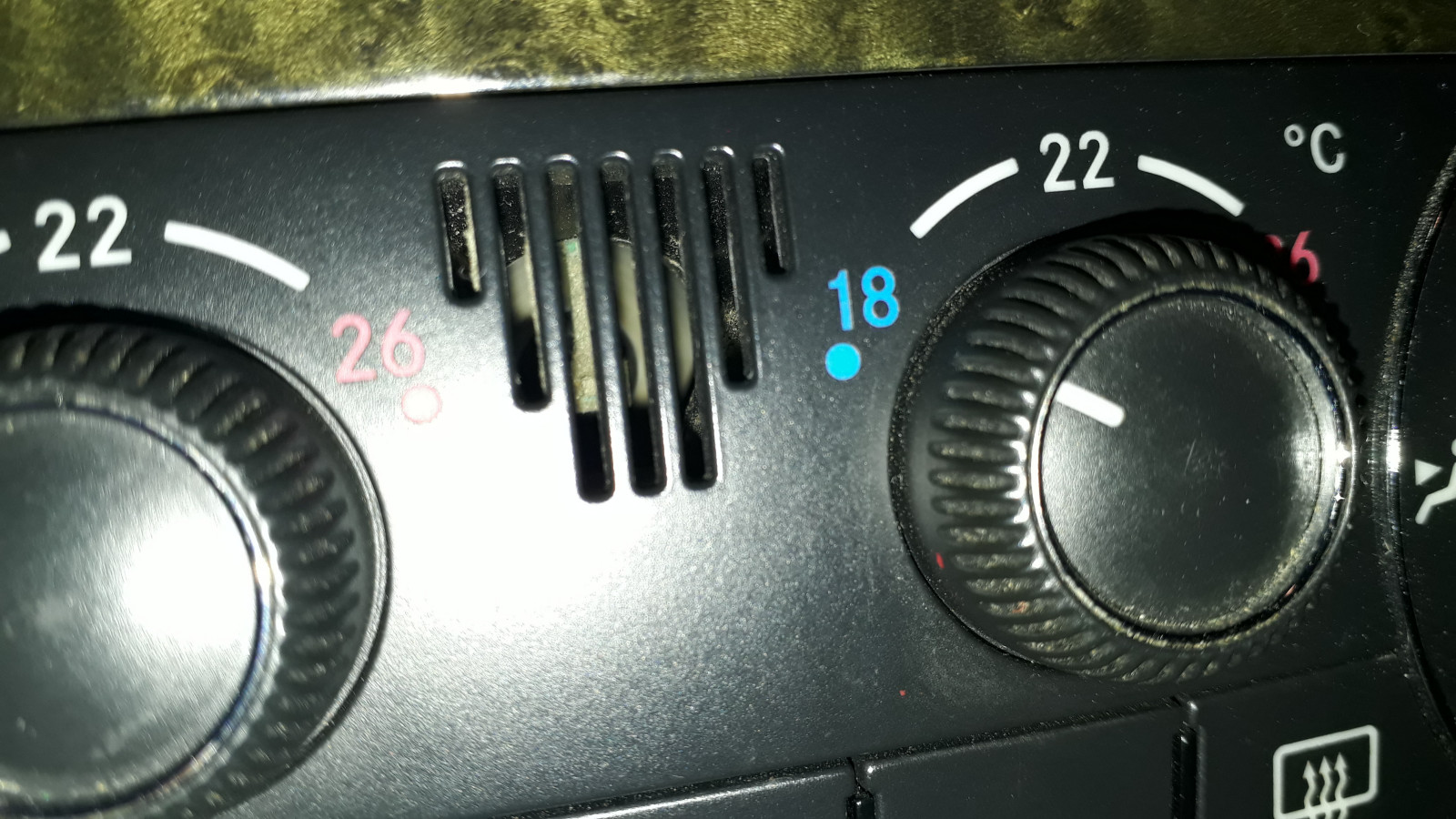 W203 Lüftung nur sehr heiß oder sehr kalt, Lufttemperatur dazwischen nicht einstellbar