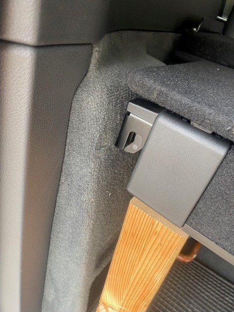 Code V57 Gepäckraumabdeckung nachrüstenbeim beim 639er