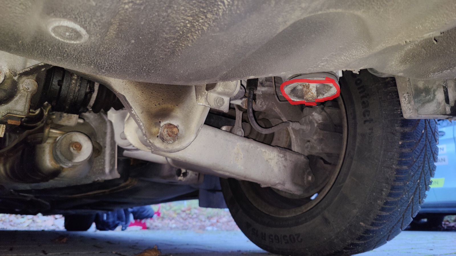 E39 richtig aufbocken auf Böcke/Stelzen :-)