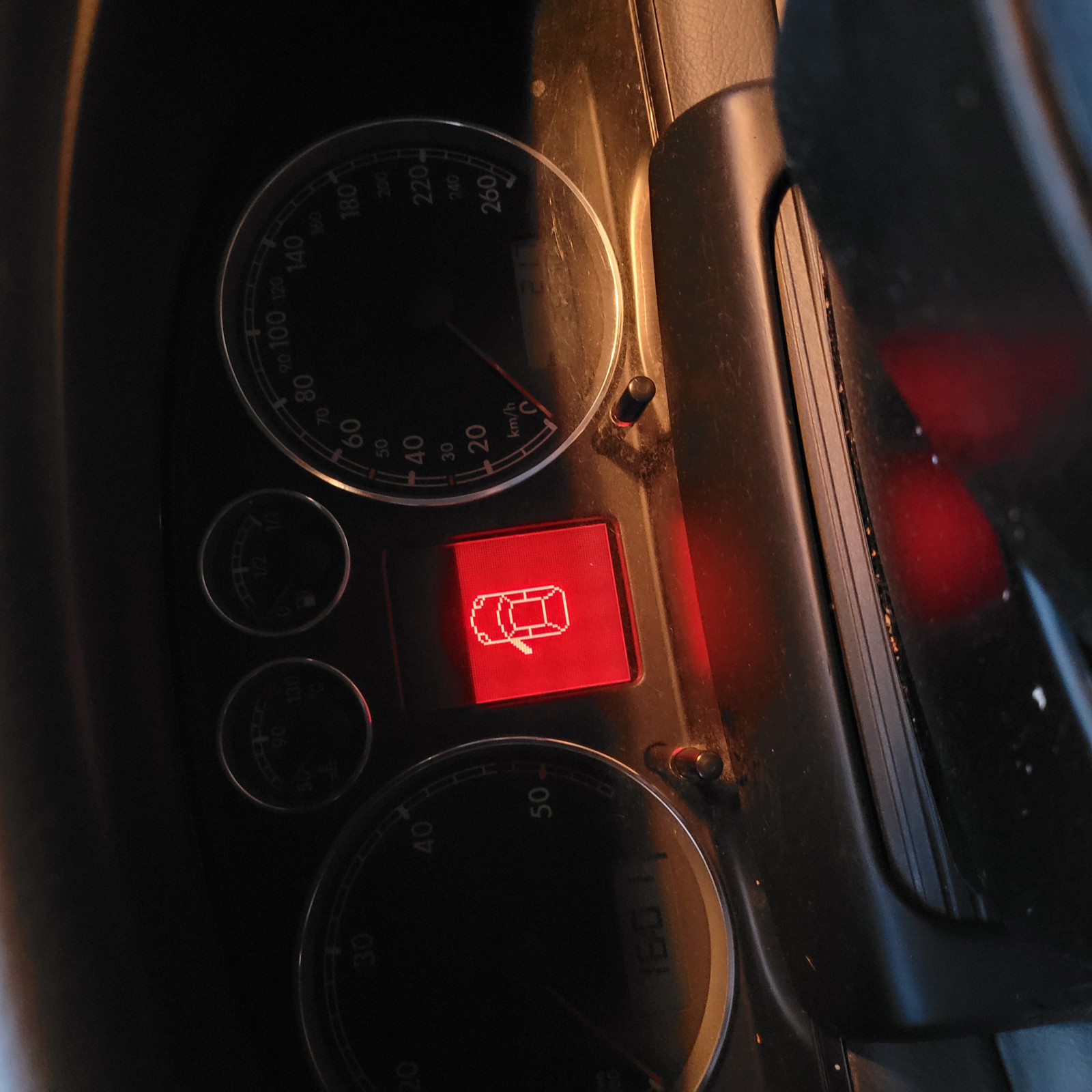 Cockpit spinnt wegen Heckklappe