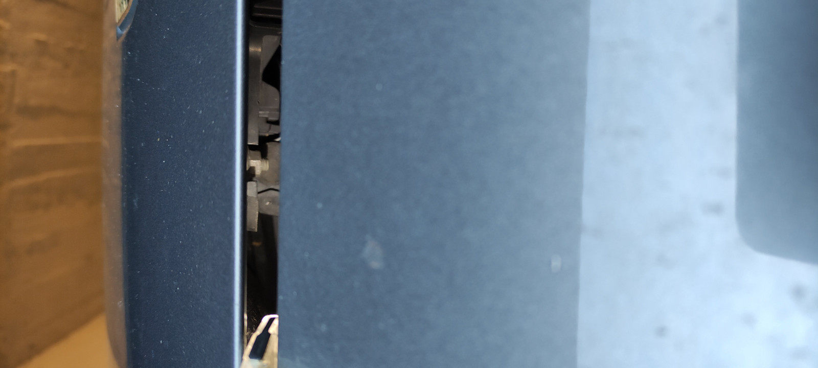 Motorhaube öffnet nicht.