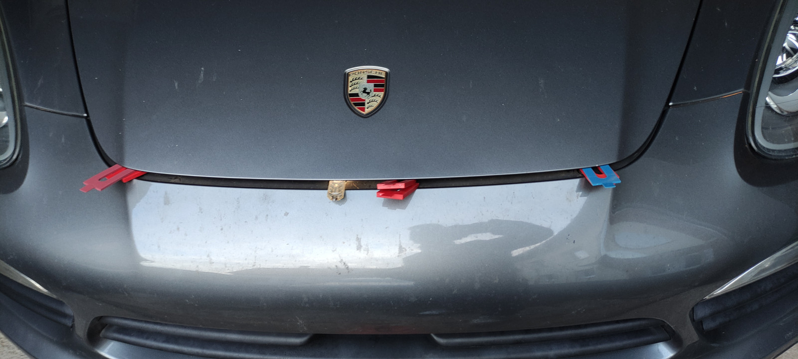 Motorhaube öffnet nicht.