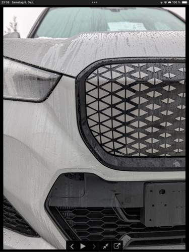 BMW iX1 Space Silver