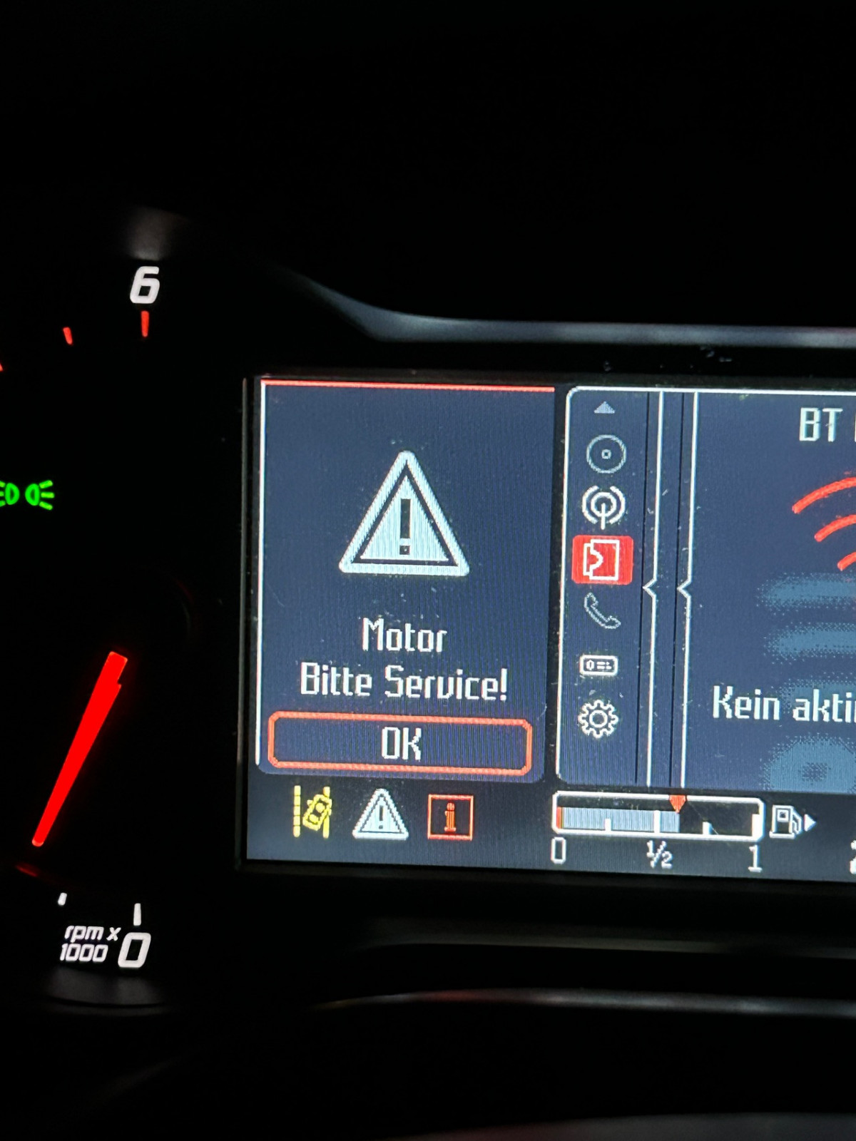 Motor Bitte Service!