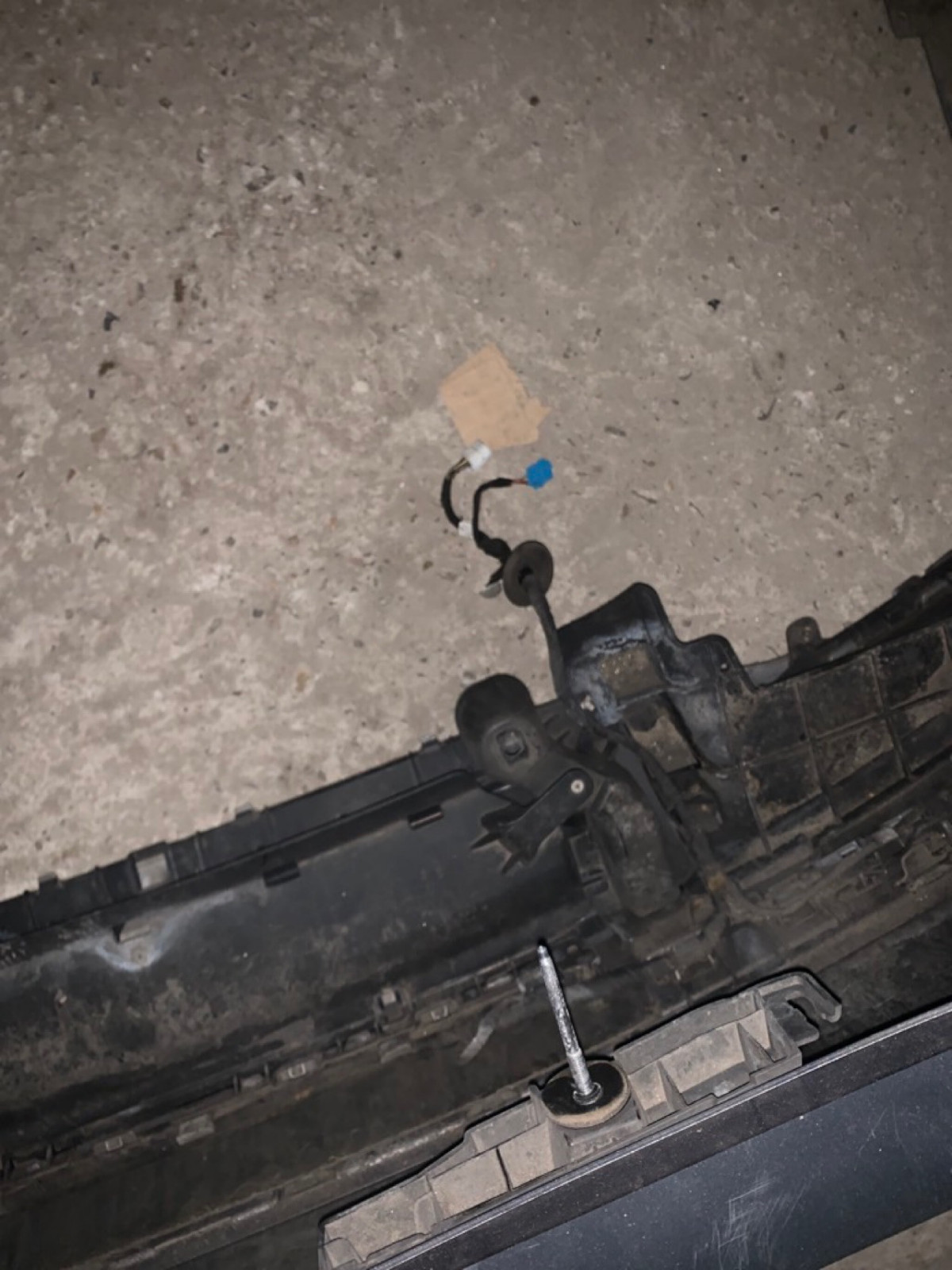 Ist diese Heckstoßstange komplett für AMG Line Umbau?