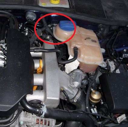 Ausgleichsbehälter Kühlmittel bei Benzinern ab BJ 2000 alle gleich?