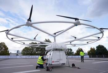Erster-flug-der-schwerlastdrohne-volodrone