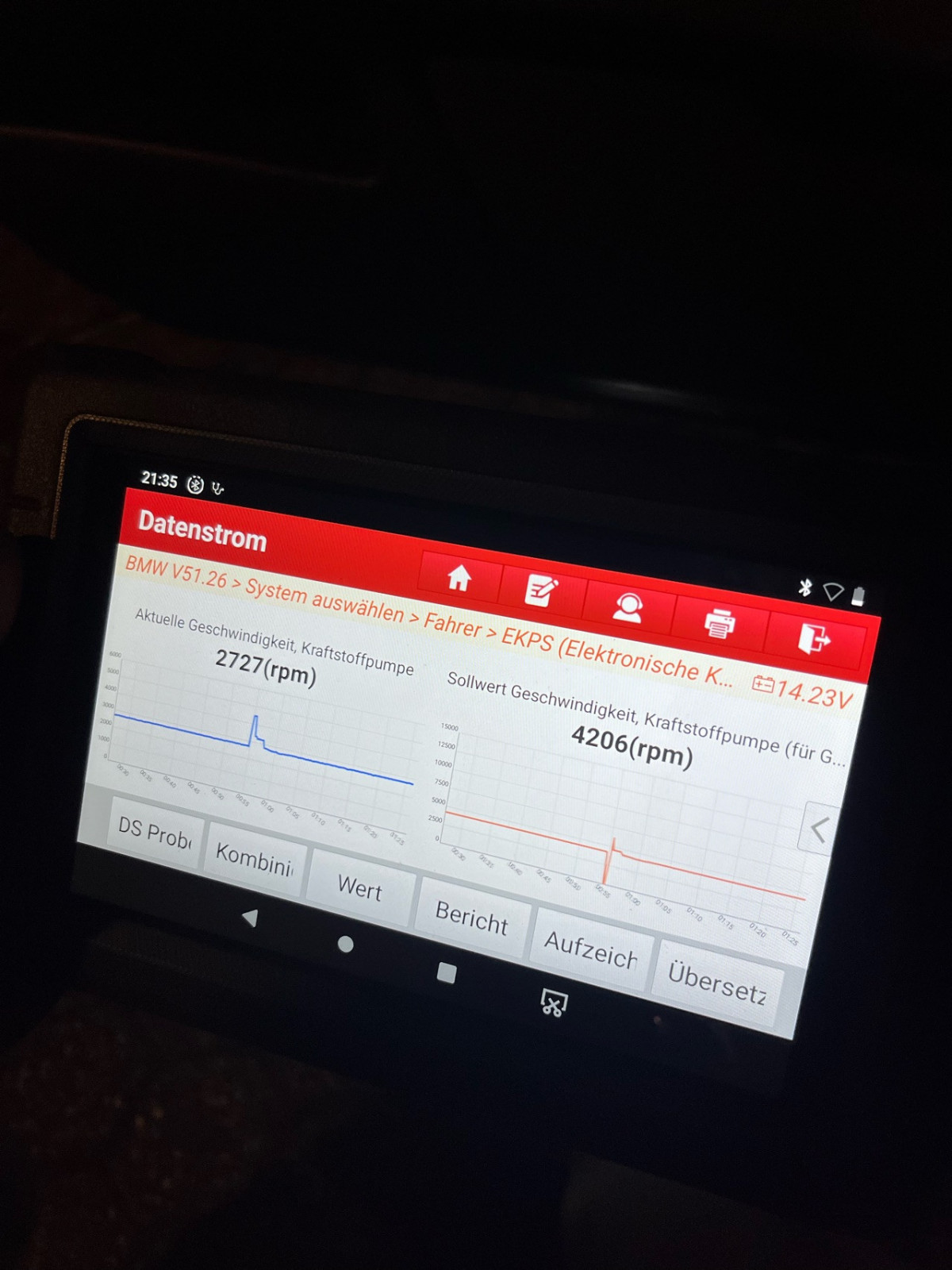 Auto startet nicht immer, MKL leuchtet unregelmäßig kurz auf und Fahrzeug Stottert